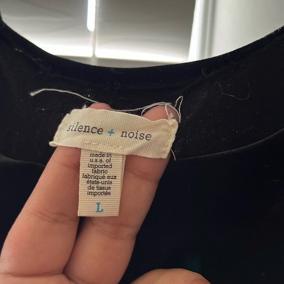 Silence and noise black jumpsuit - Picture 2 of 4